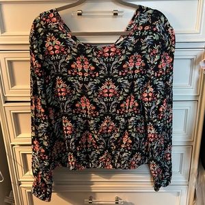 NWT Loft Long Sleeve Floral Cropped Blouse with Elastic Waistband